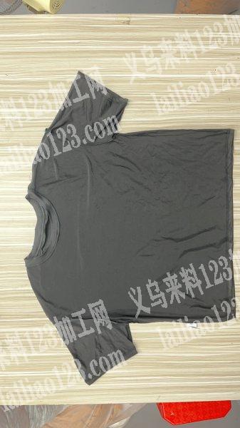 《常年有T恤服装订单》寻长期包工包料的T恤工厂