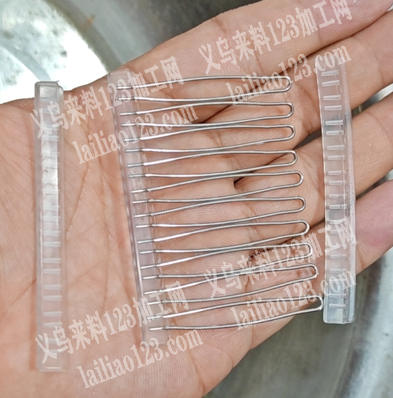 量大，寻找注塑的源头工厂，大量塑料插片订