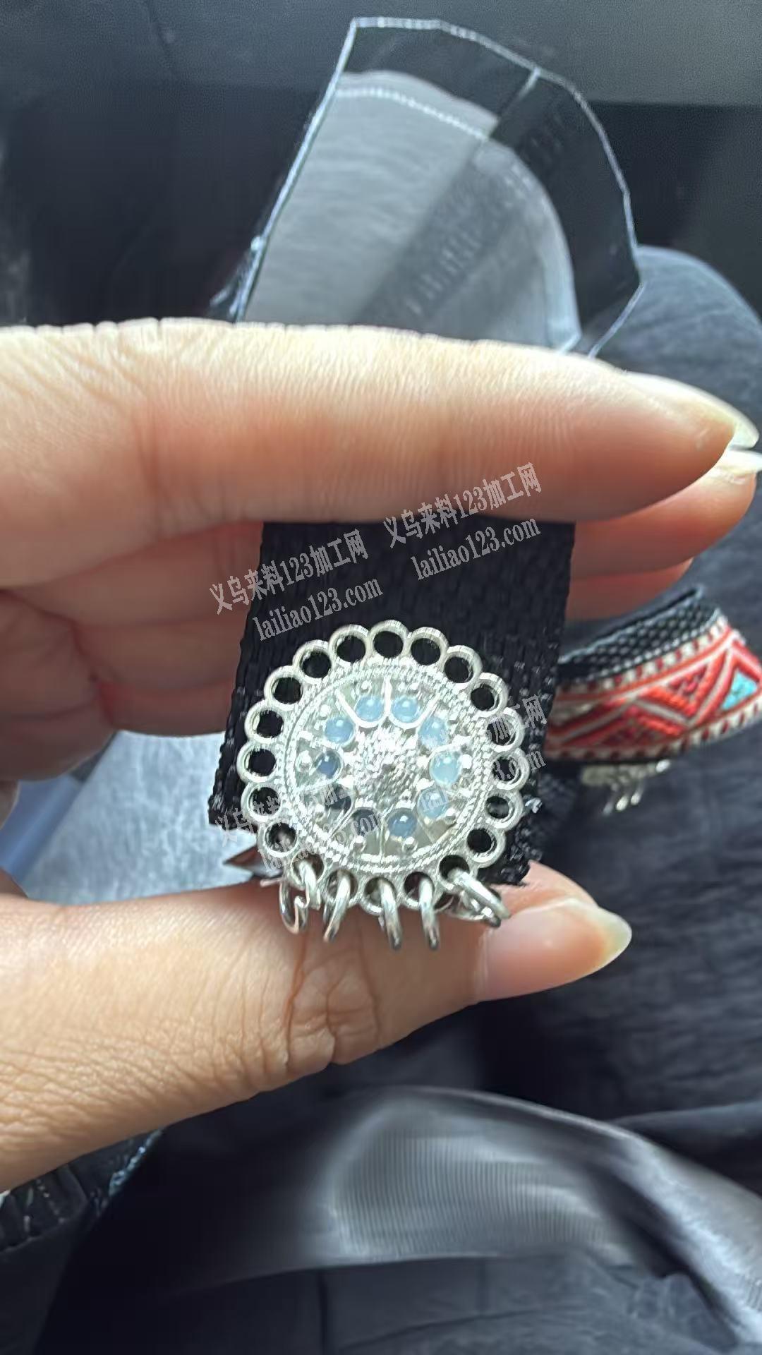 这个锌合金的配件找一下，直接有订单，有的