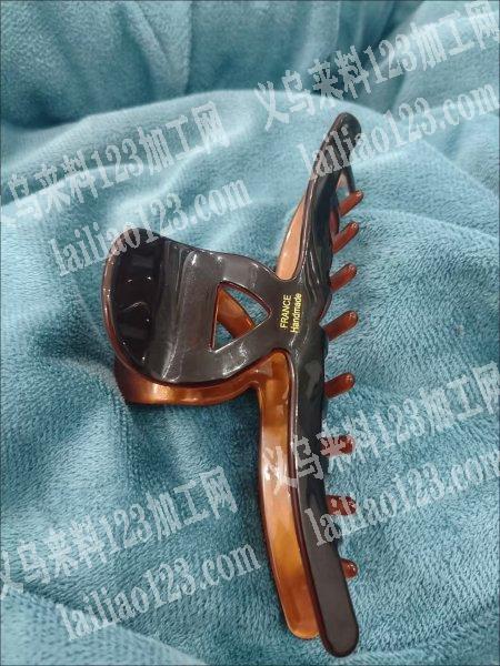 长期有如图抓夹订单，如图，寻找专业做这个