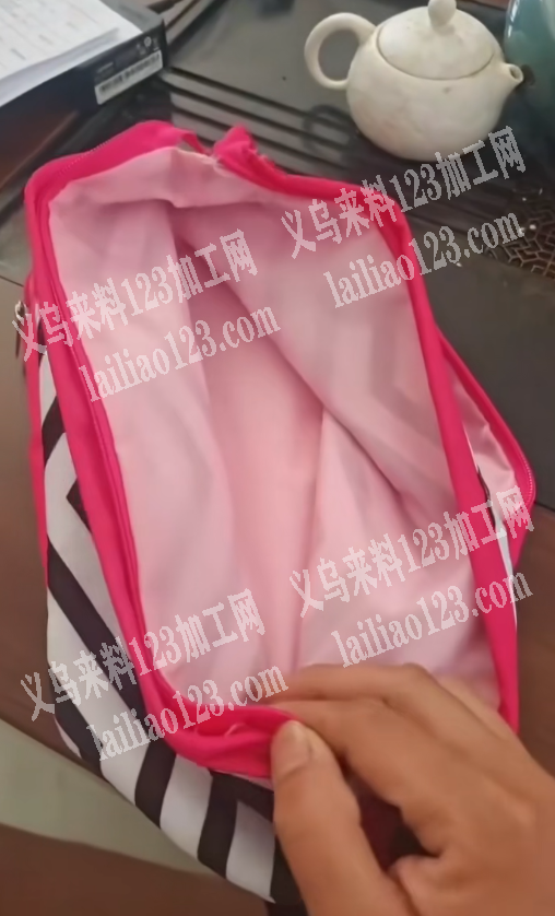 河南有化妆包订单，5万个做工仔细，出货准