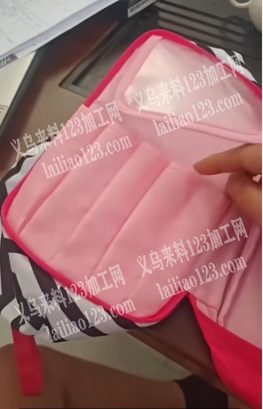 河南有化妆包订单，5万个做工仔细，出货准
