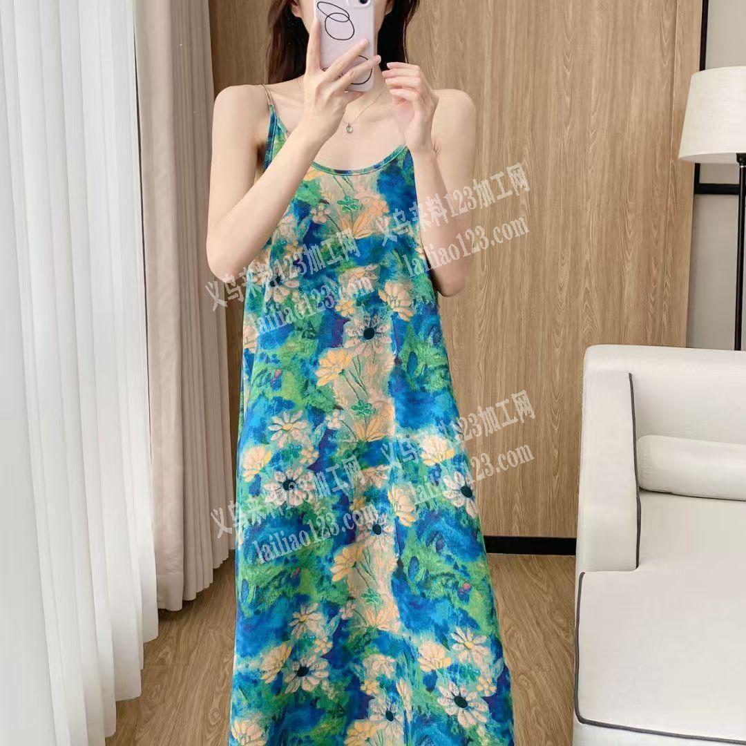 这个吊带裙外发加工，寻找专业做吊带裙的服