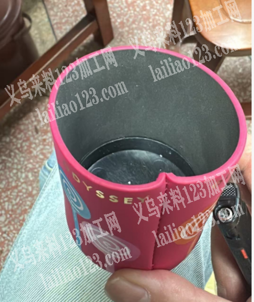 v公司寻找香水瓶皮套加工厂，长期合作，
