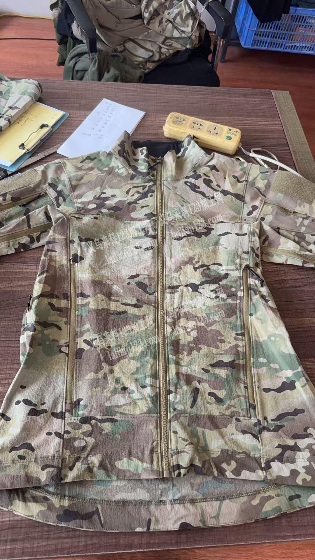 后宅有如图迷彩服服装外发加工，纯加工，寻