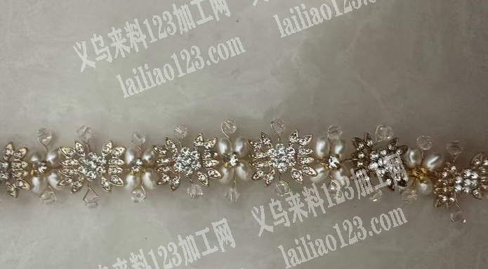 【手工外发】新娘饰品手工活外发，穿珠子扭