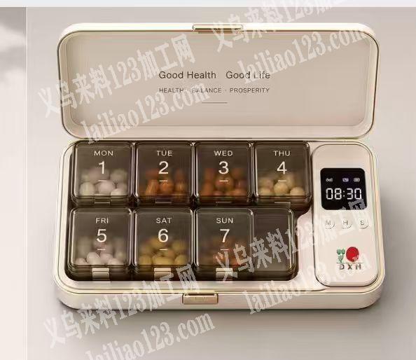 这个注塑的盒子，数量大。10几万，诚寻专