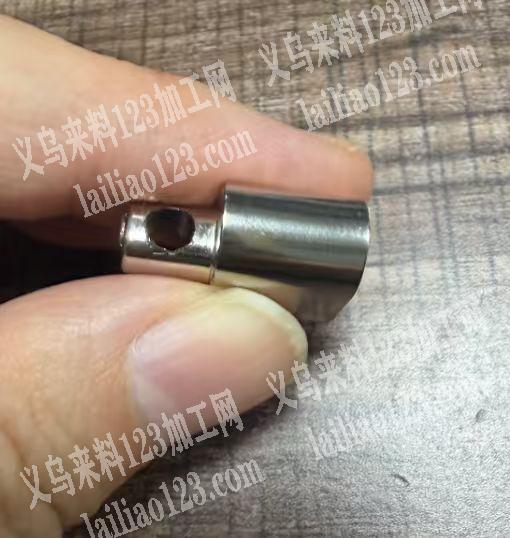 扣头的配件订单，如图，寻找有模具的工厂合