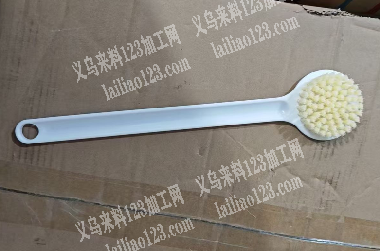 寻找注塑的，塑料刷子订单，如图，注塑外发