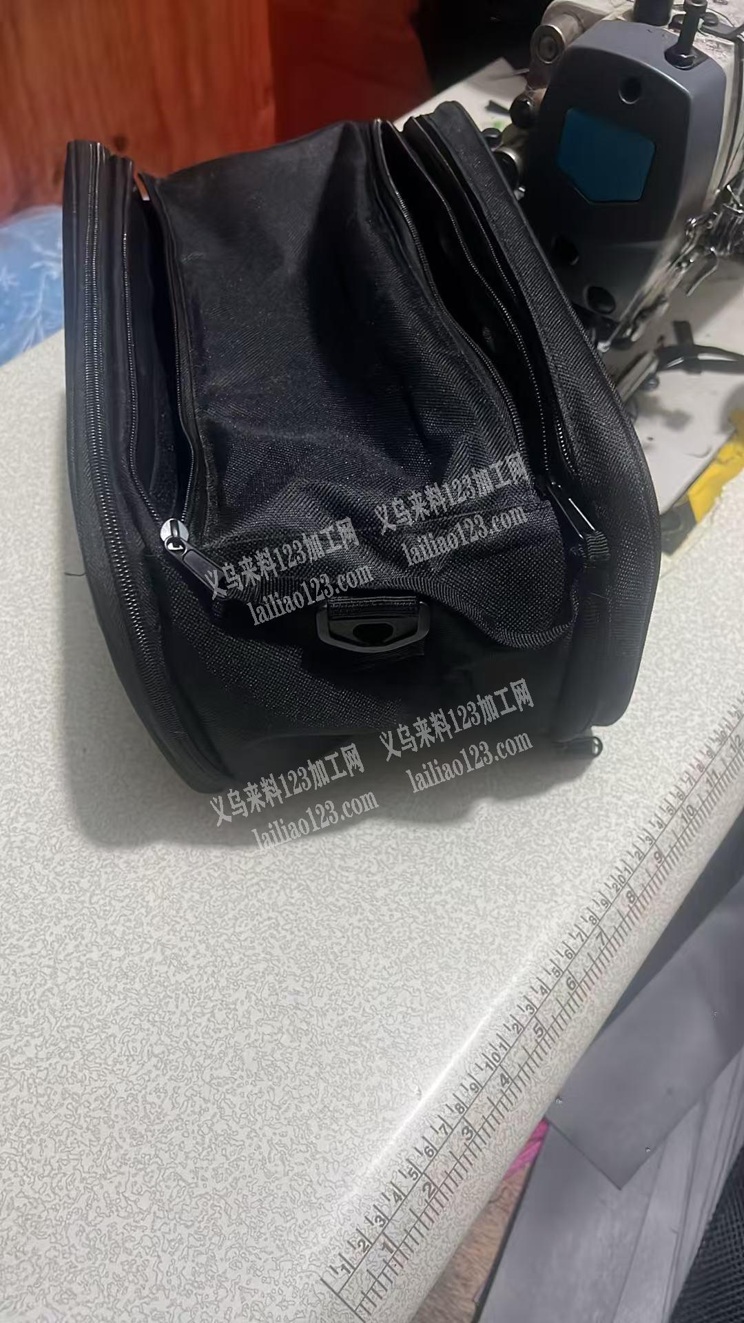 如图箱包订单，有没有加工厂能做的微信