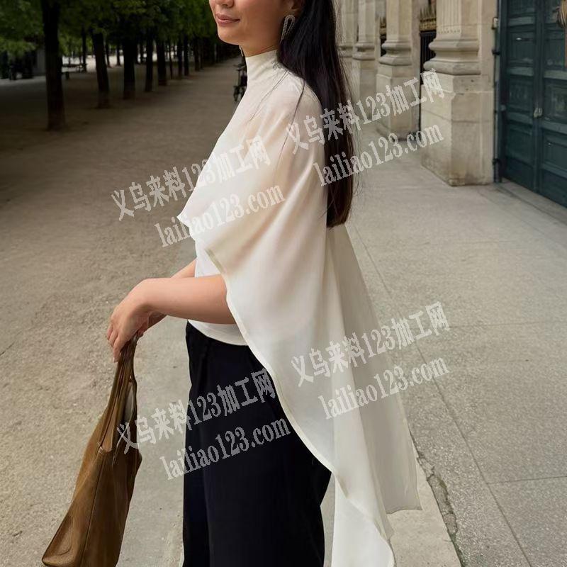 如图女士服装订单外发加工。，寻找服装加工
