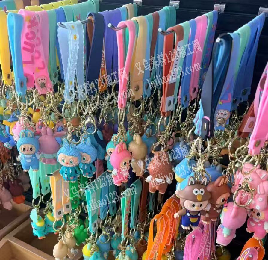 大量订单，如图，这个成品钥匙扣成品订单，