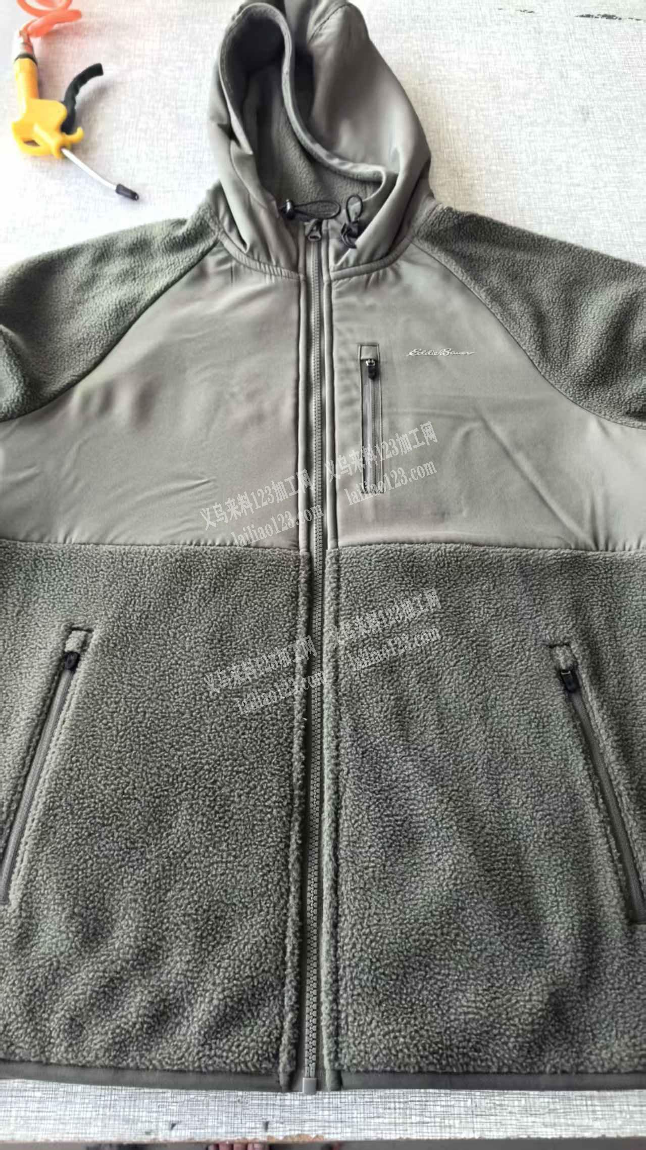 【货期一个月】如图，大量服装订单外发加工