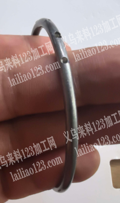 合金手镯上面你打开外发加工，长期合作，寻