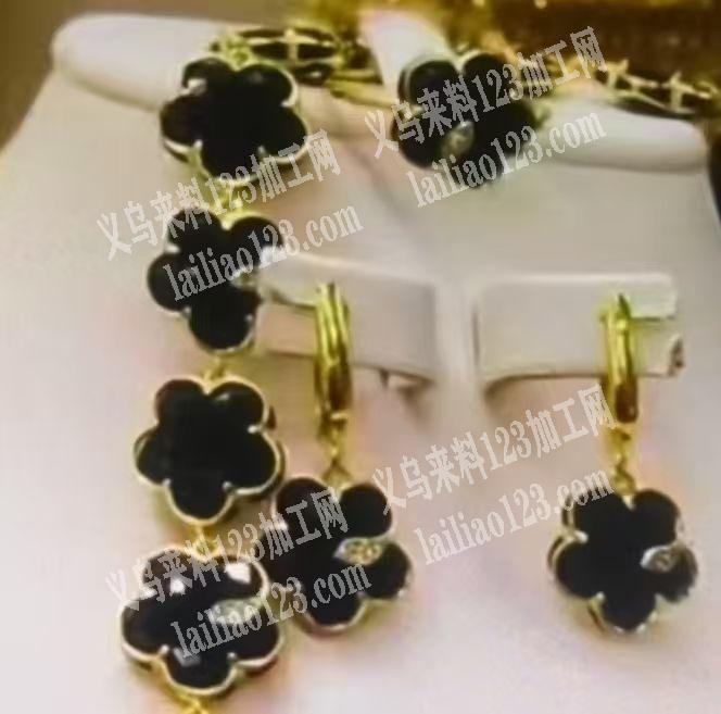 合金五瓣花配件订单，如图，寻找这个五瓣花