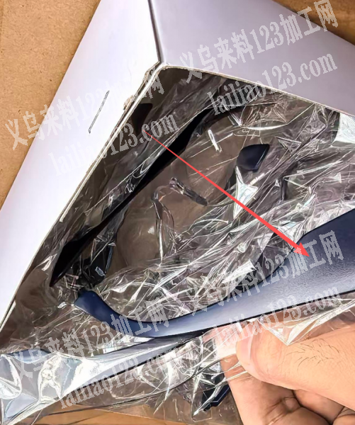 印刷外发加工，眼镜框架上印刷，材质是PC