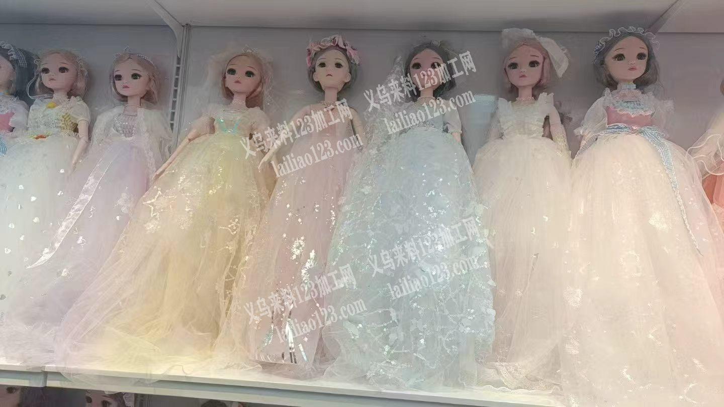 大量库存娃娃处理，如图，