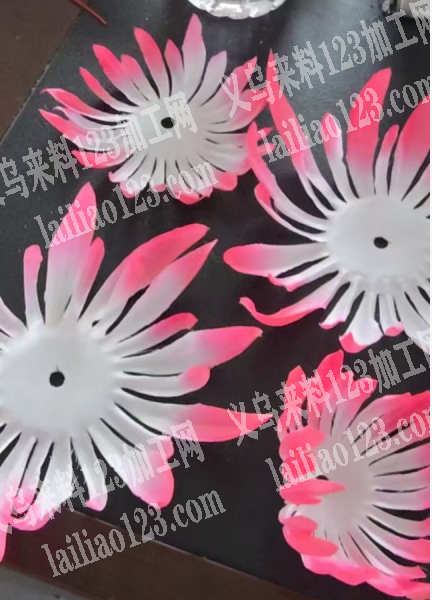 布艺花片订单，如图，这个花片，量大，寻找