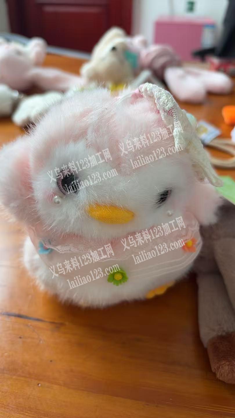 寻找外地毛绒公仔的工厂合作，发江西做，做