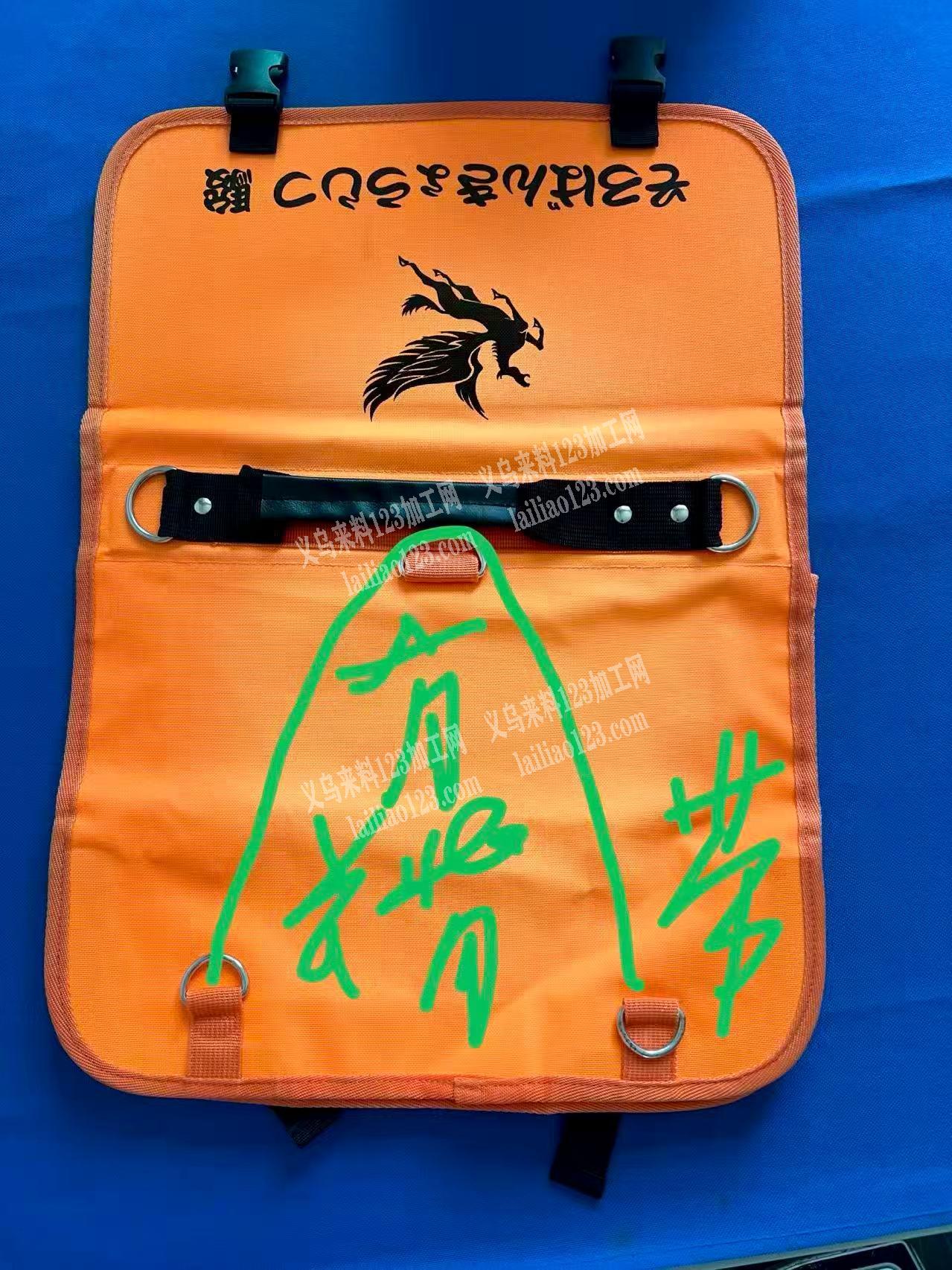 小量箱包订单外发，如图，手提长带背公文包