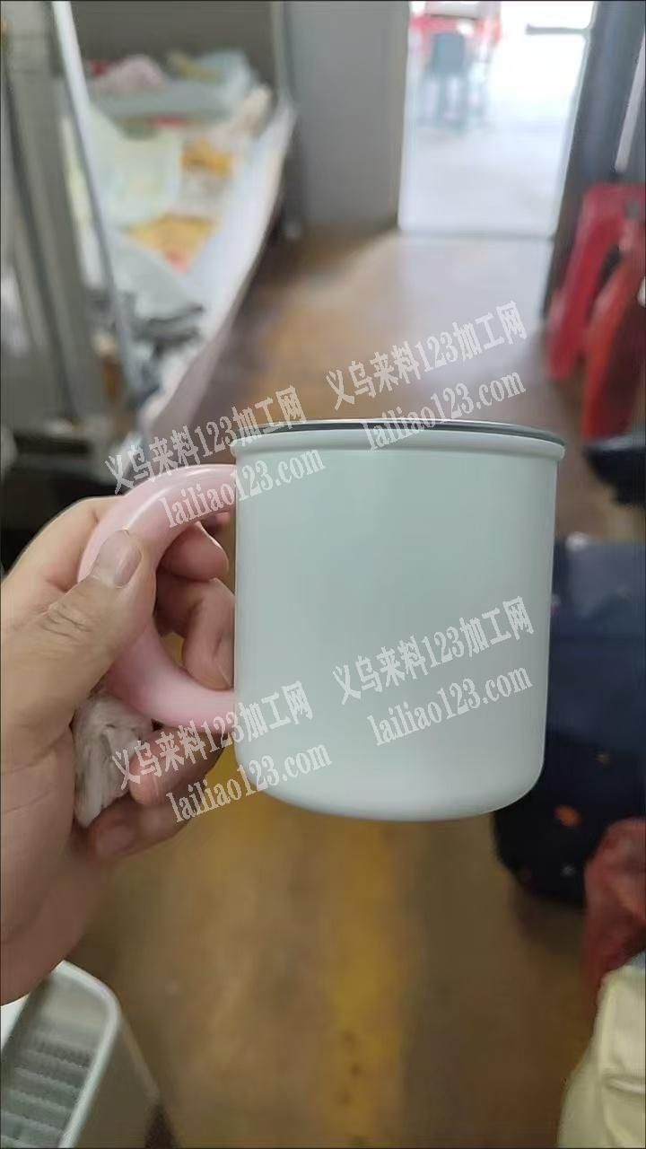 大量采购如图杯子，寻找专业的厂家，，微信