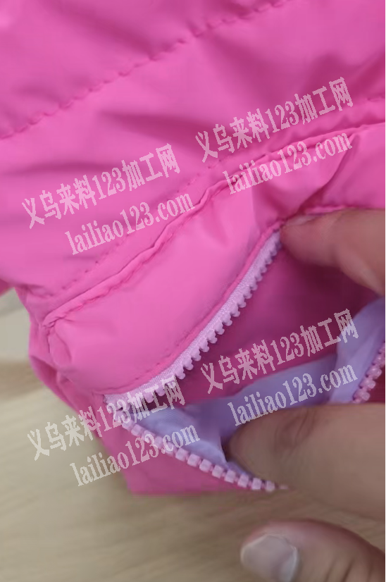 如图粉色可爱背包订单，寻找专业做这个背包