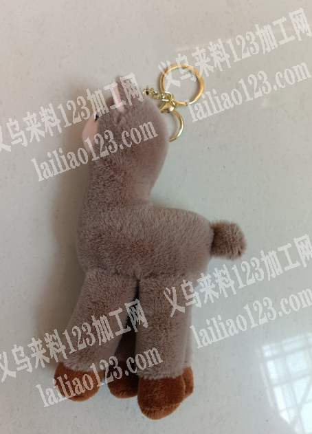 大量钥匙扣毛绒玩具挂件订单，寻找专业做毛