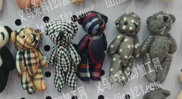布艺公仔平车活+手工活外发加工，如图，4