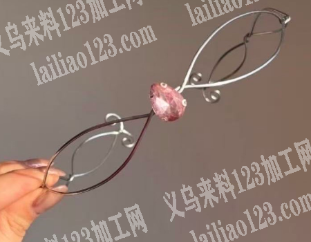 寻找专业做这个饰品的工厂合作，有意者，请