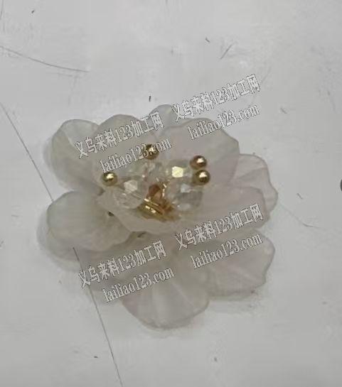 鱼线穿配件做花朵，鱼线绑的，寻找会做的编