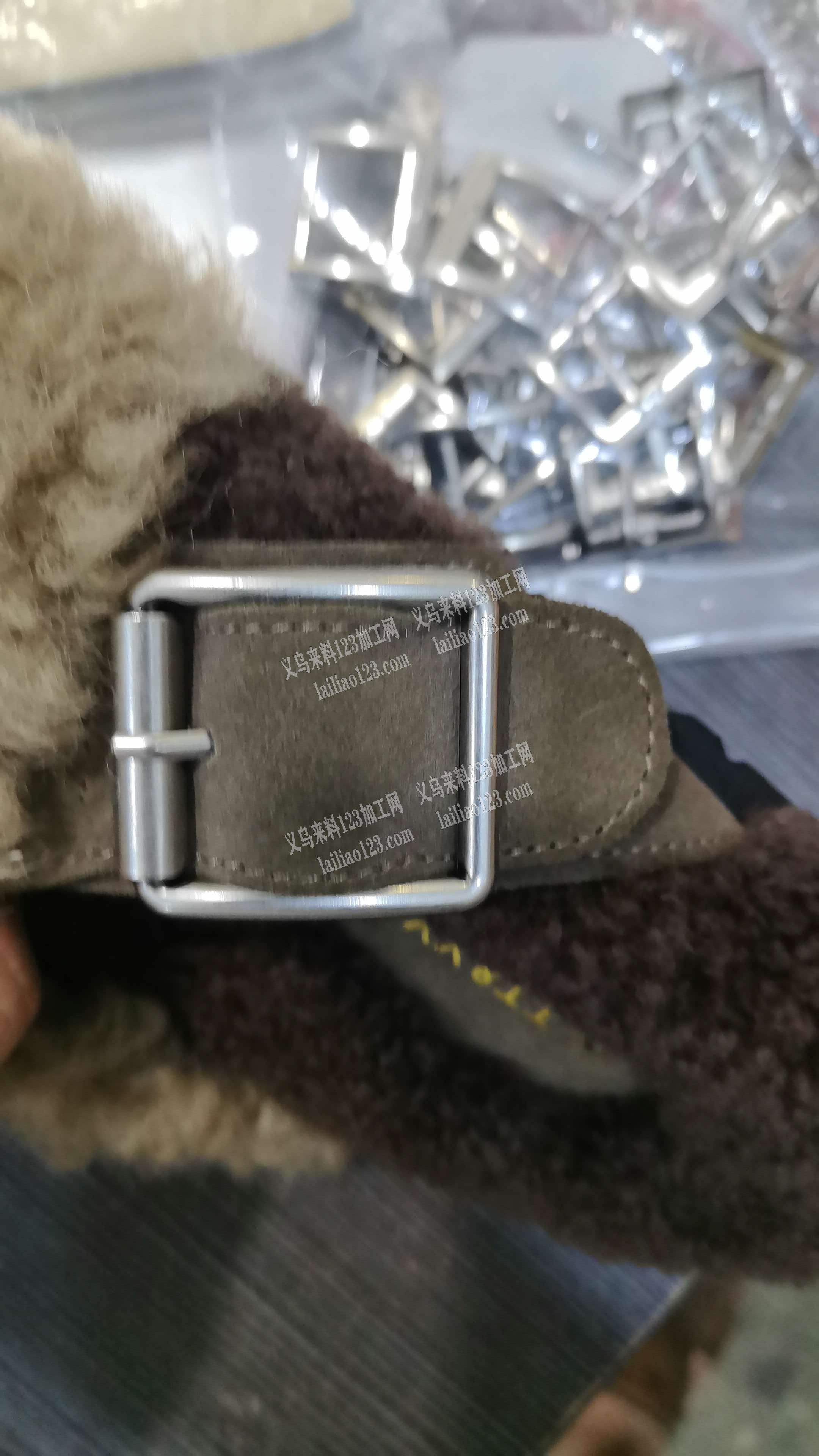 采购如图鞋扣，找厂家，如图，有货的联系，
