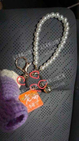 12万手工活外发，3个圈各挂一个配件(铃铛，吊牌，玩偶)，