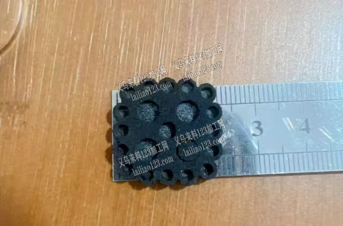 发夹底胚订单，如图，找这几款货，有现货或