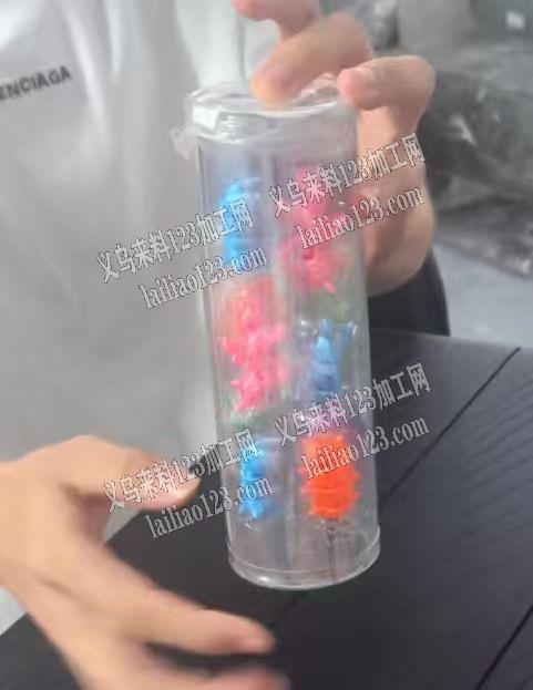 包装的手工活对外承包，量大，如图，需要加