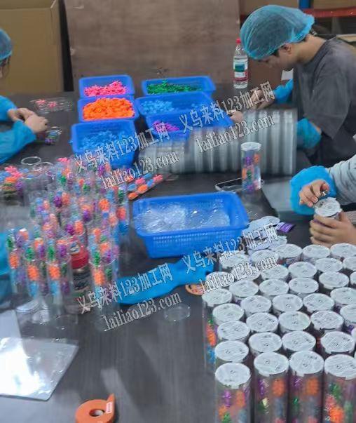 包装的手工活对外承包，量大，如图，需要加