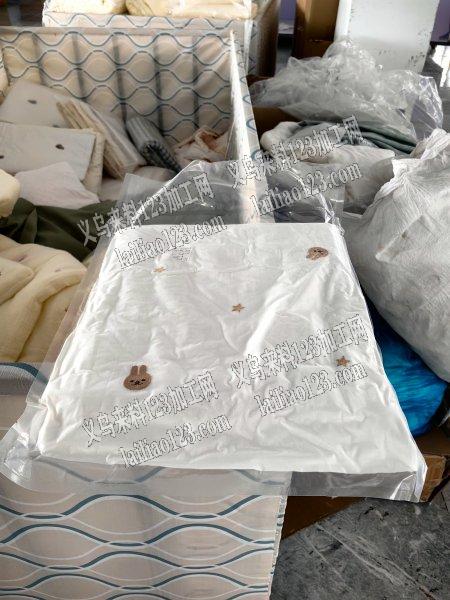 常年外发加工 手袋 宠物包，狗窝，家纺类产品