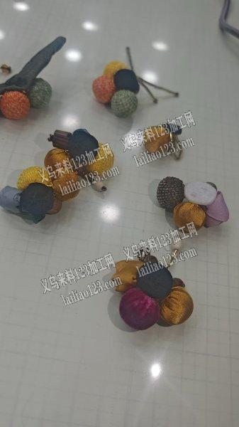 公司寻找如图手工胸针成品工厂，有订单，需