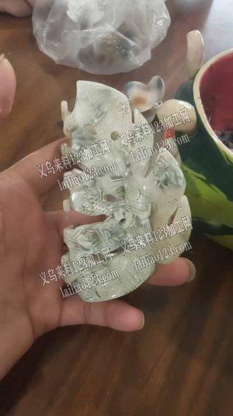 寻找生产抓夹的工厂，如图，抓夹有订单，寻