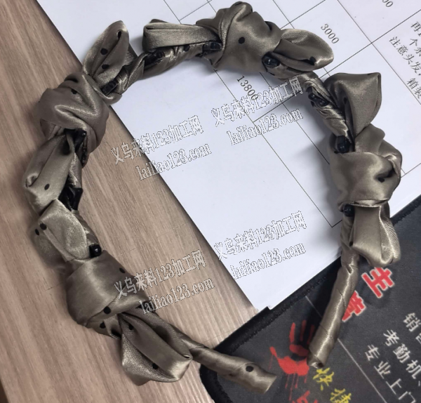 布艺蝴蝶结发箍成品订单，如图，布艺的中高