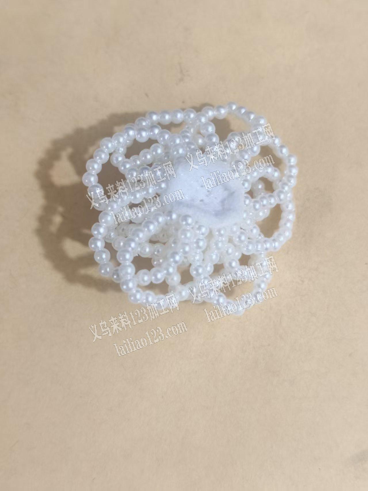 大量手工活，发外地，穿珠子的手工活，如图