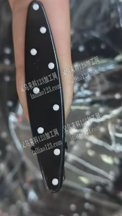 老板委托寻找：长期有发夹订单，1万数量这