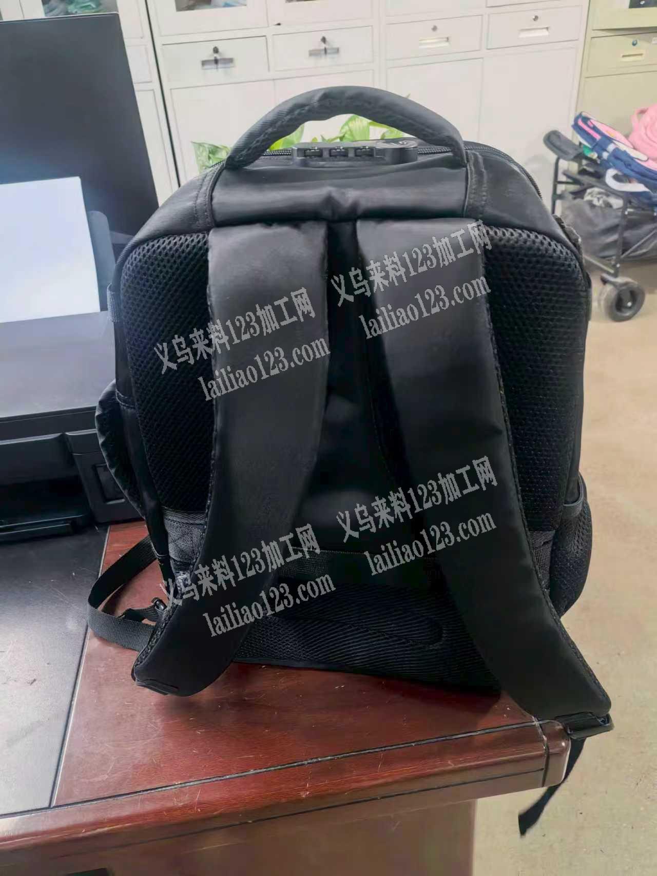 每月2万【书包订单外发】长期有书包订单外