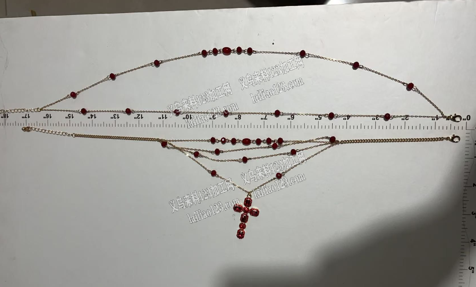 项链弯针挂圈的手工活外发加工，如图，组装