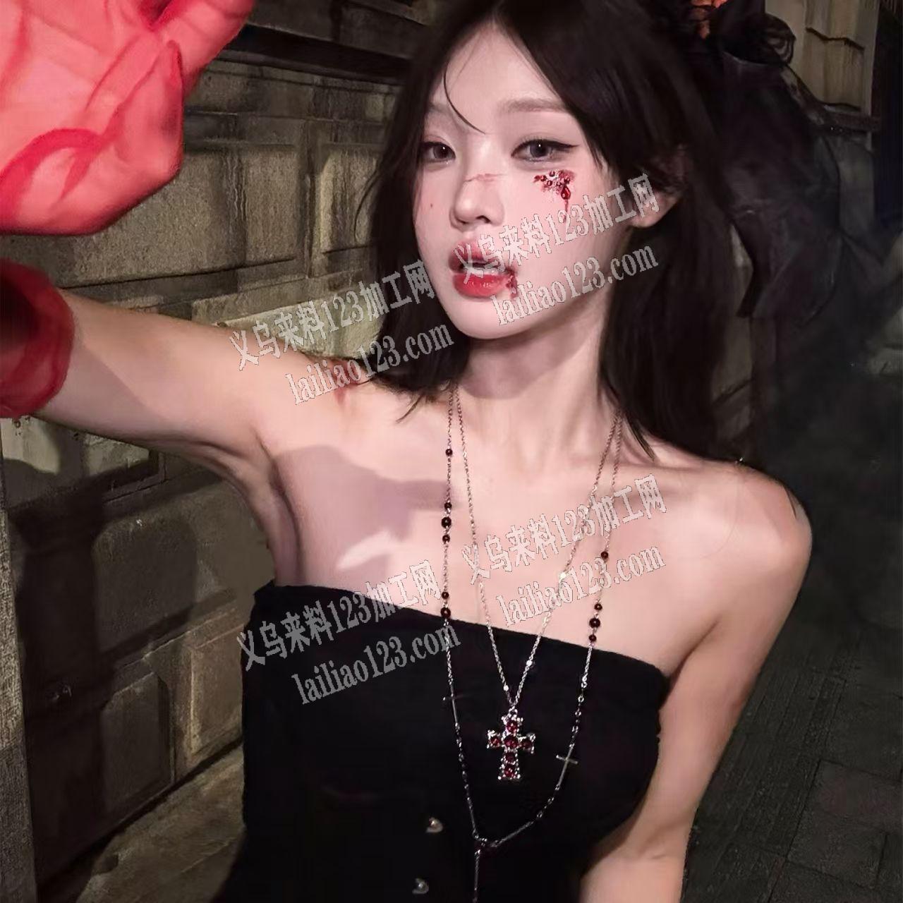 项链弯针挂圈的手工活外发加工，如图，组装