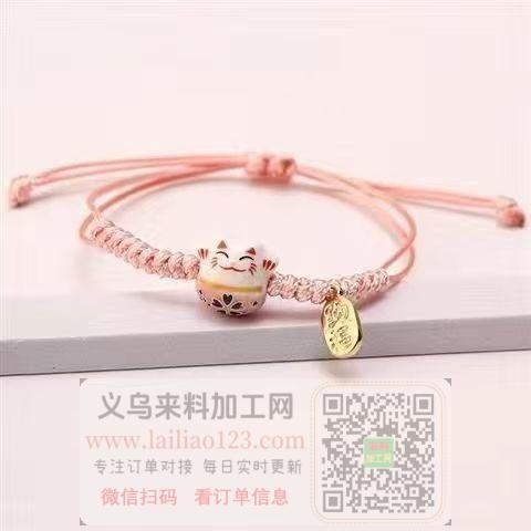 手工编织打结做红绳手链，如图，手工编织手