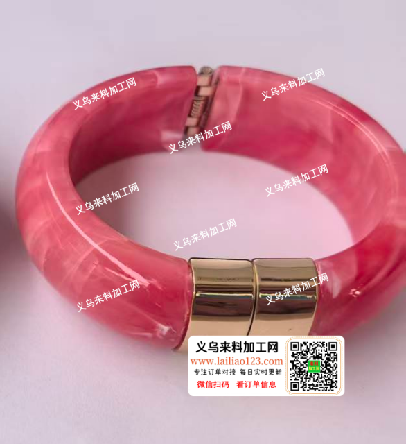 如图新款磁吸手镯订单，寻找专业做这个手镯