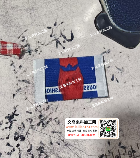 百把万一年，如图，寻找可以做这个印花/绣